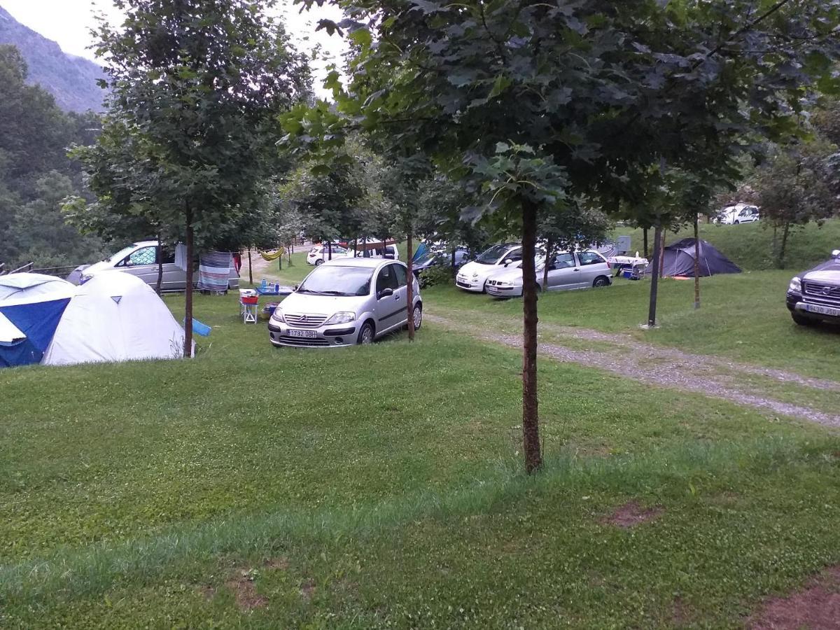 Càmping Riu Gelat Espot Exterior foto